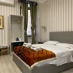 Rome Orange Inn
